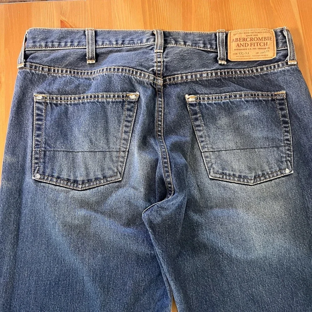 Vintage Abercrombie & Fitch jeans Men's 32X29 blue Straight leg Made In USA